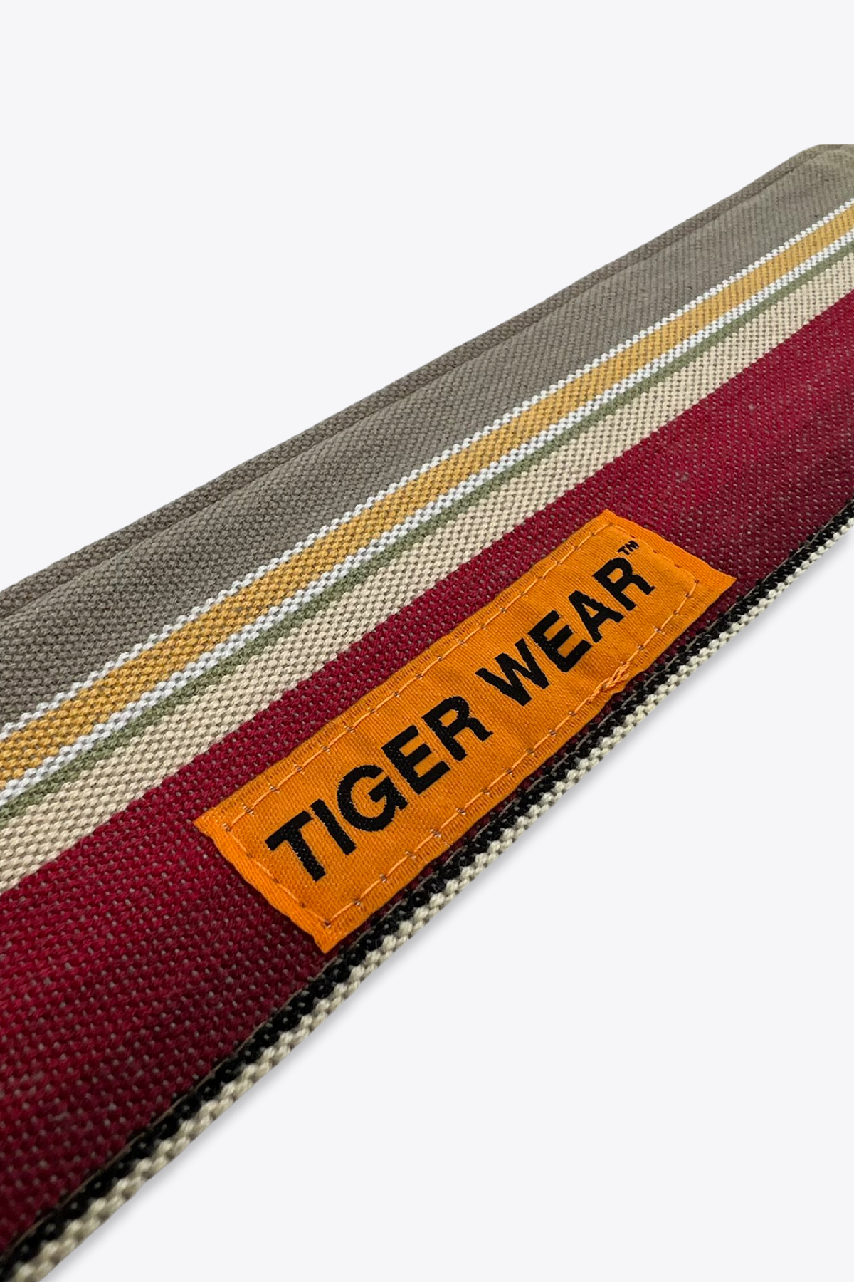 6PM IN THE VALLEY Tigerwearco